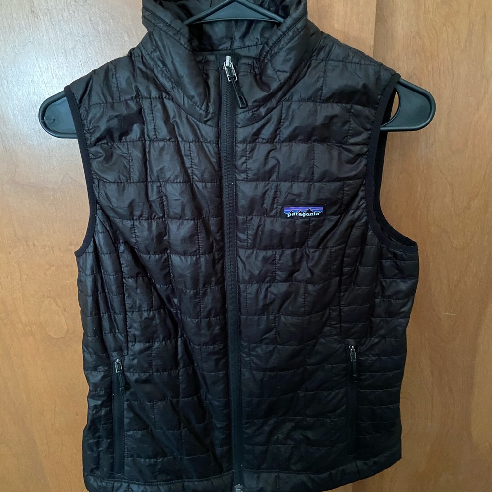 Patagonia Women’s Nano Puff Jacket Black